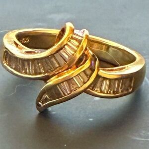 18k Solid Gold Diamond Baguette Ring Size 6